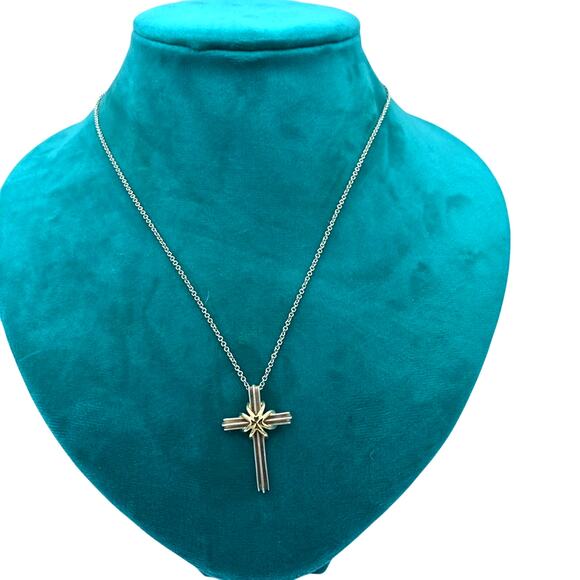 Tiffany & Co. Signature Cross Necklace – 18K Gold & Sterling Silver – 18" - Picture 3 of 8